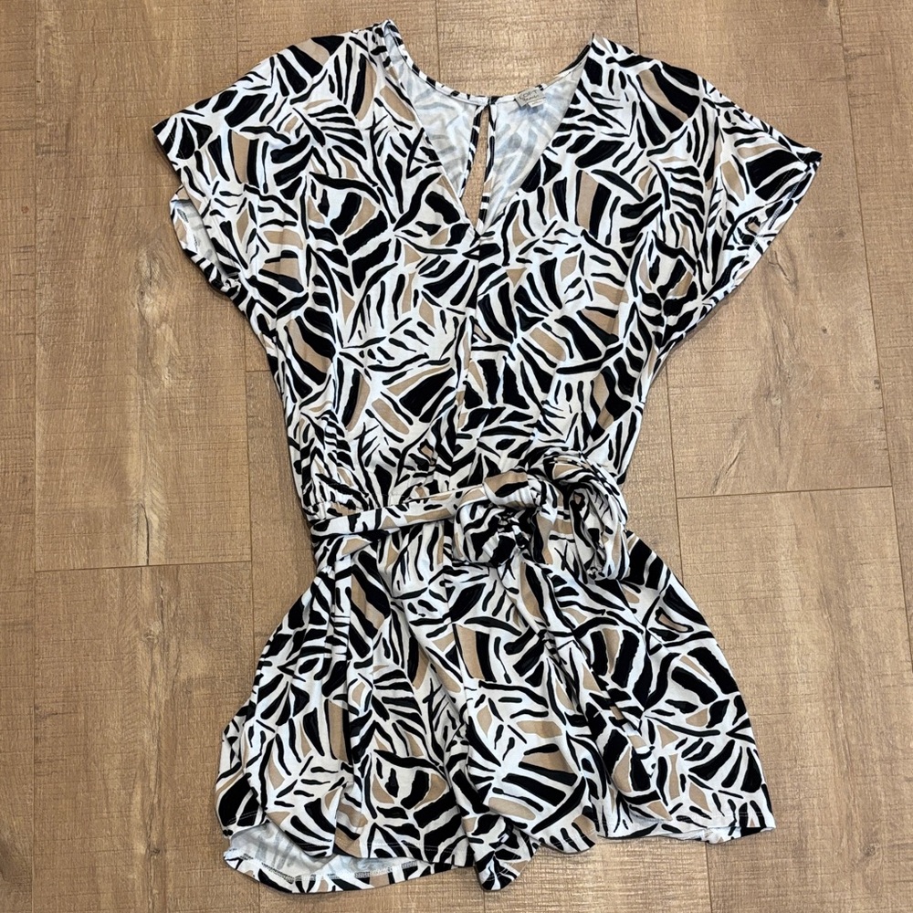 Loft Beach vacation romper leaf botanical print